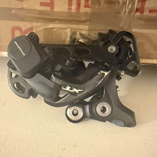 Shimano rear derailleur - rear,